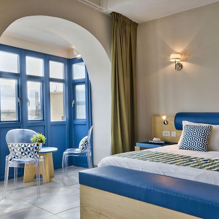 The British Suites Валета Екстериор снимка